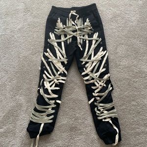 Pants from pinkpebblesshop.com